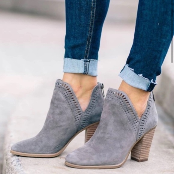 Vince Camuto Shoes - Vince Camuto Fileana bootie